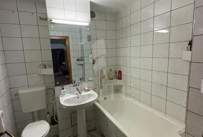 Apartament 4 camere în zona P-TA FLORA - 6