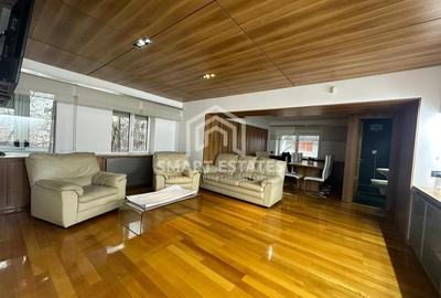 Apartament cu 3 camere semidecomandat, mobilat în Vitan