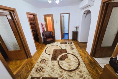 Apartament 3 camere str VICTORIEI - etajul 1 - 6