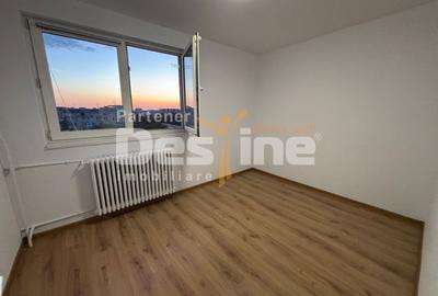 Apartament cu 3 camere semidecomandat, mobilat în Drumul Taberei