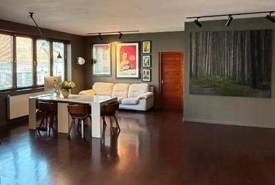 Apartament ultracentral cu 3 camere de vânzare - 1