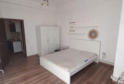 Apartament 4 camere Universitate Carol I 47 - 1