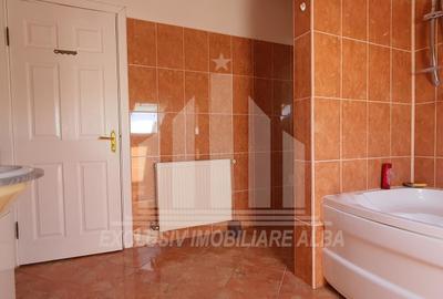 Casa individuala | 240 mp | 730 mp teren | Toate utilitatile | Cetate - 7