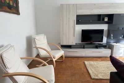Închiriez apartament 2 camere decomandat – zona Mihai Viteazul - 2