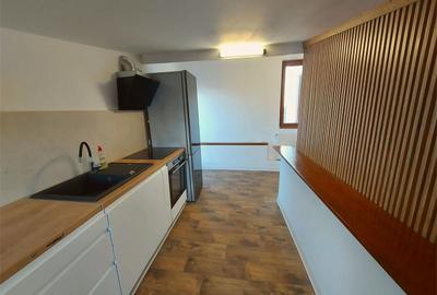 Penthouse 3 camere, 105 mp, terasa 15 mp, zona Eminescu, bloc nou - 4