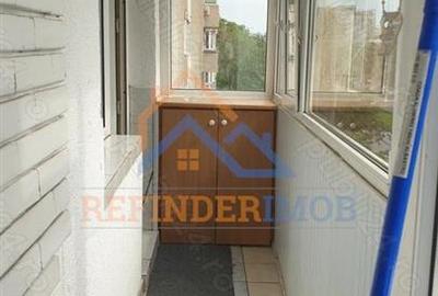 Apartament de vanzare cu 3 camere, zona Sebastian - 8