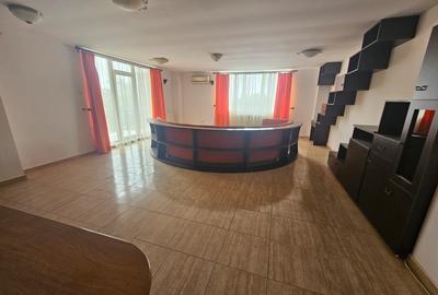 Apartament cu 3 camere - Phoenicia-Mamaia Nord, vedere la mare