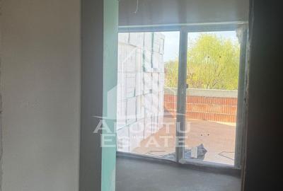 Duplex de vanzare cu 4 camere si 2 bai ,Ghiroda - 7