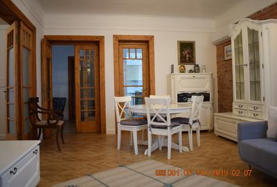 Apartament superb in vila,situat in centrulCapitalei intre celebrele parcuri,lux - 3