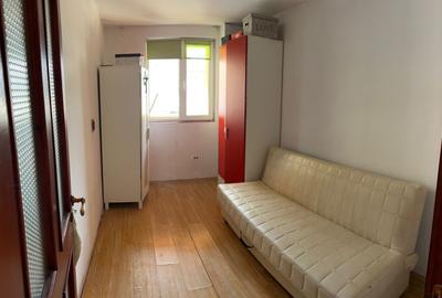 Apartament 3 camere - 64 mp - parter inalt - 2 balcoane - 3