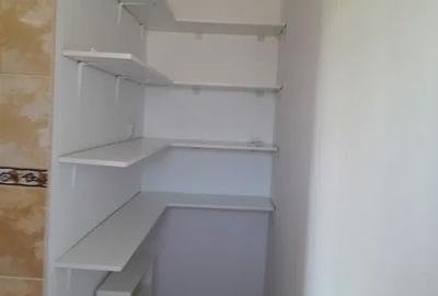 Băneasa Închiriez casa 3 cam parțial mobilată curte 180 mp 2 loc par centrală gz - 7