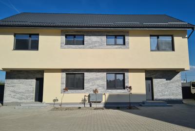 Otopeni-Casa 4 camere, spatioasa.Proiect rezidential central, finalizat. Doar 2! - 26