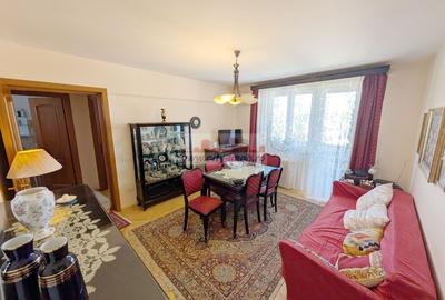 Apartament cu 3 camere semidecomandat în Ștefan cel Mare