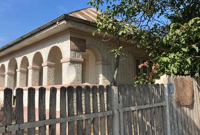 CASA DE VANZARE – URECHESTI, VRANCEA | Strada Zorilor | ~1300 mp - 1