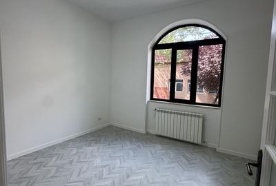 Apartament 2 camere nemobilat Piata Unirii N4 - 12