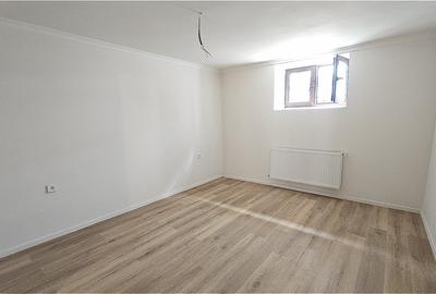 Casă recent renovată – Piața Abator (semicentrală) - 13