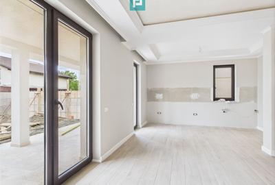 Duplex cu 5 camere în Moșnița Nouă