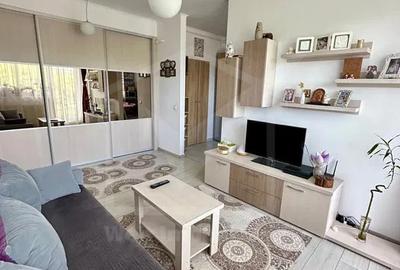 Apartament cu 3 camere semidecomandat, mobilat în Mărăști