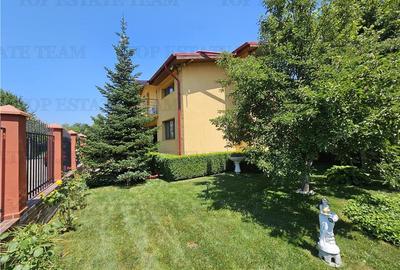Vila lux 5 camere cu gradina superba centru Domnesti - 17