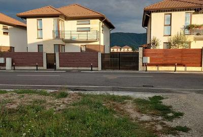 Teren Intravilan 775 mp Ghimbav - 1