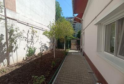 Casa spatioasa cu 7 camere, zona Bd. Brancoveanu, acces facil metrou - 3