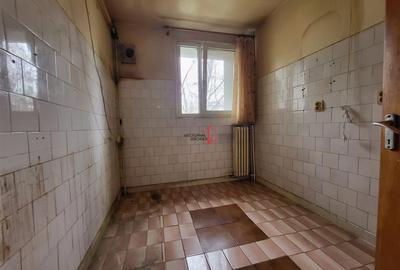 APARTAMENT 4 CAMERE ETAJ 1 FIX LANGA METROU, SCOALA SI PARC - 13