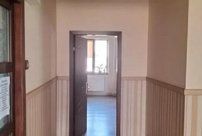 CONSTANTA / Cladire administrativa si depozitare D+P+2E - 807 mp - 3