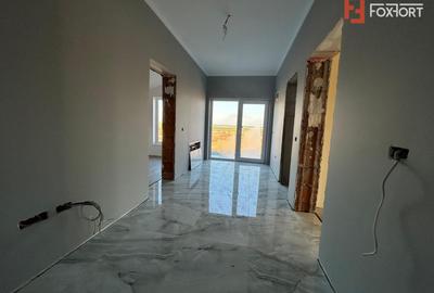 Casa Giarmata la gri cu toate utilitatile - ID V5615 - 13