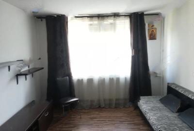 Apartament 3 Camere,Titan,Auchan,bl.reabilitat,DECOMANDAT,Amenajat,mobilat - 1