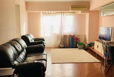 Vanzare Apartament 3 Camere Stradal Rond Alba Iulia cu Centrala Termica - 1