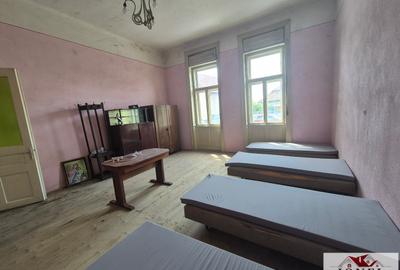 Casa de vanzare in Aiud 3300 mp teren - 6