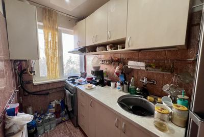 Apartament 4 camere, semidecomandat, 63mp, etaj 2/4 - Zona Dacia - 8