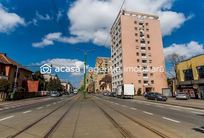 REZERVAT! Apartament 2 camere decomandat - Romanilor - COMISION 0 - 8