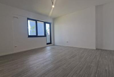 METROU PACII 2 CAMERE CU GRADINA DE 150 mp  COMISION 0% - 1