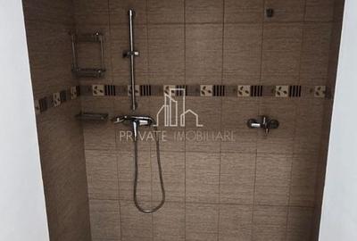Apartament 3 Camere De Inchiriat cu Parcare, Zona 7 Noiembrie - 9