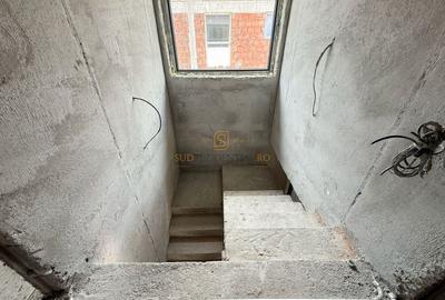 Vila Individuala, finisaje la alegere / Zona centrala / 4 Camere - 5