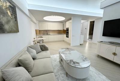 Apartament cu 3 camere decomandat, mobilat în Pipera