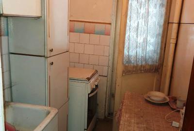 Militari - Apusului  - Str. Lacul Zanoaga -   Apartament 3 camere - 12