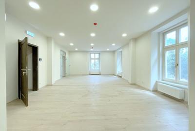 Spatiu birouri - 89 mp I zona Ultracentrala - Piata Unirii - 1