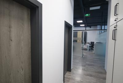 Spatiu cu destinatie Birouri,178,3 mp,2 grupuri sanitare,bucatarie - 13