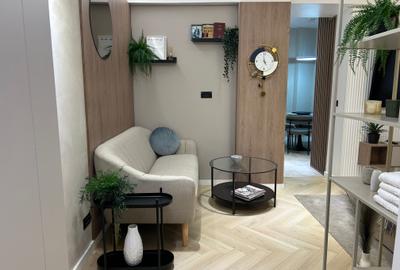 Apartament cu 2 camere semidecomandat în P-ța Romană