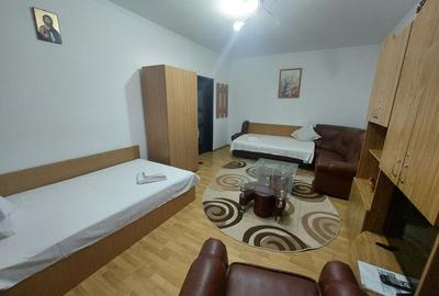 TECHIRGHIOL, CENTRAL, VILA  D+P+1, DESCHIDERE PE COLT, 5 CAMERE, 5 BAI - 23
