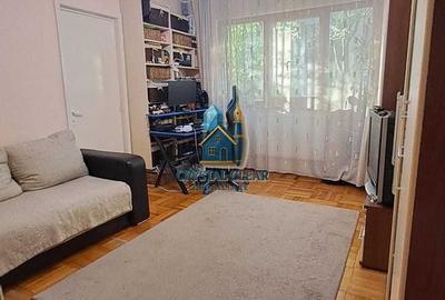 Apartament cu 2 camere semidecomandat în Dâmbu Pietros