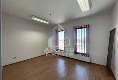 Casa P+1E, depozit 100mp, curte betonata, Mosnita Noua-Drumul Boilor - 1