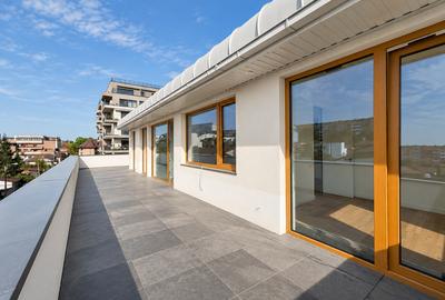 De Vanzare Apartament 4 camere | Terasă 57 mp | Piata Domenii - 2