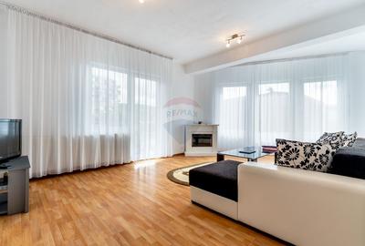 Casa cu 10 camere de vanzare pe str. Corneliu Coposu - 14