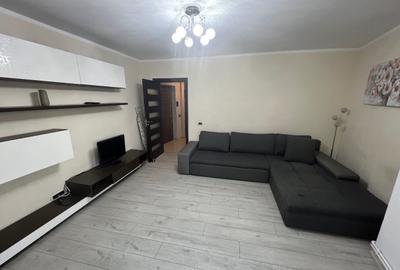 Apartament cu 2 camere decomandat în Panduri