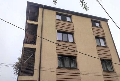 Apartament cu 2 camere decomandat în Lacul Tei