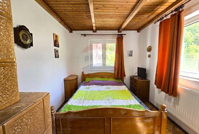 Casă / Vilă Moeciu de Sus, 6 camere, sub pretul pietei - 15