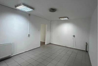 Apartament cu 2 camere decomandat în Nicolina